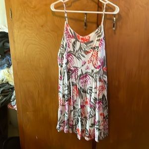 Floral strapless dress